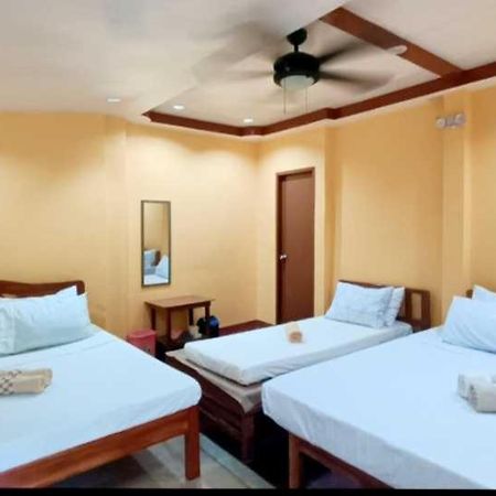 Mam Olson Pensionne House El Nido Bagian luar foto